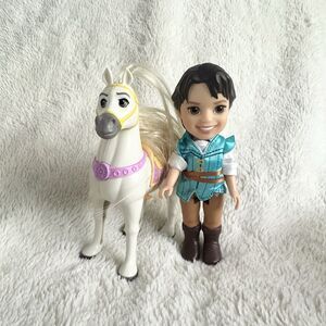 Disney Tangled Petite Princess Flynn Rider And Maximus Horse Figure Toy Doll